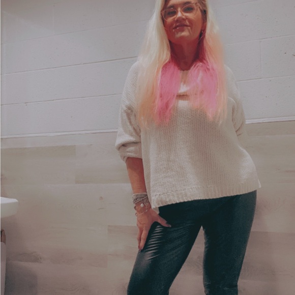 Meet your Posher, Amie - Picture 14 of 15